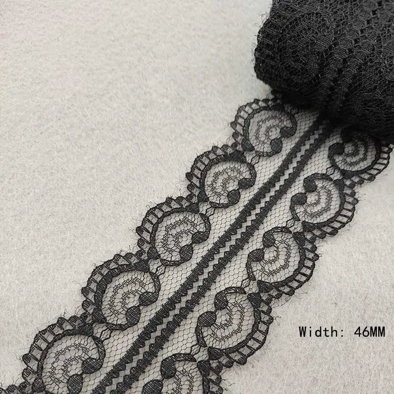 Black lace trim on a light gray background with width measurement.