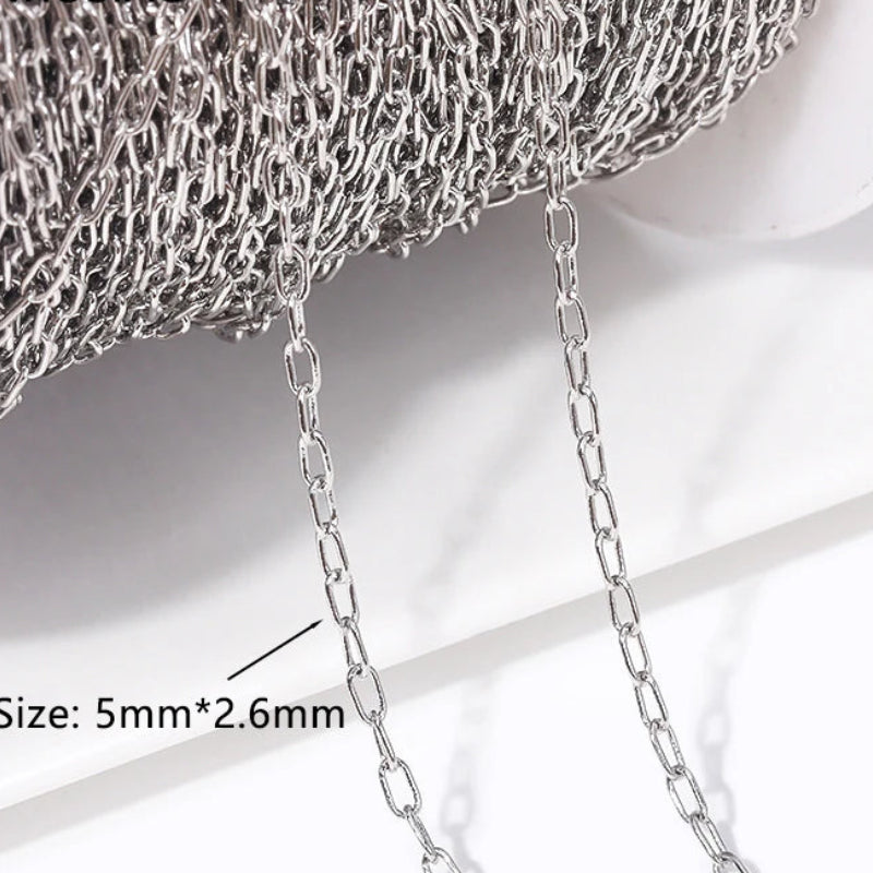 Silver chain with visible size measurement on a white background